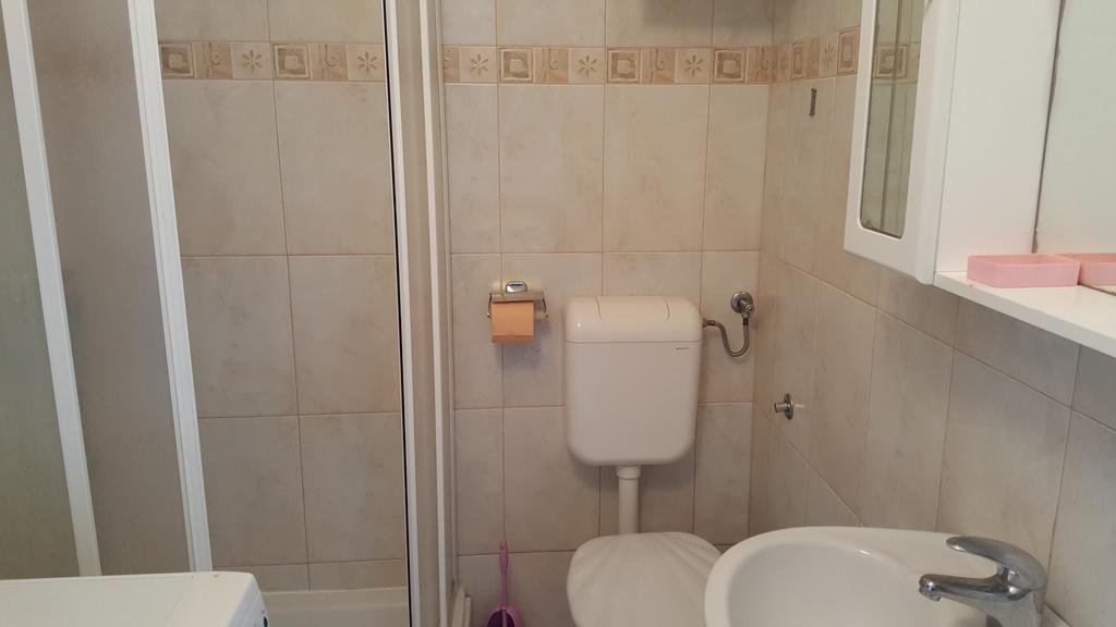 Studio Bosko Apartment Novalja