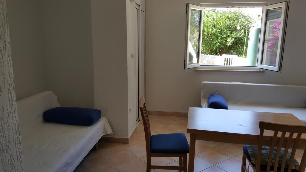 Studio Bosko Apartment *