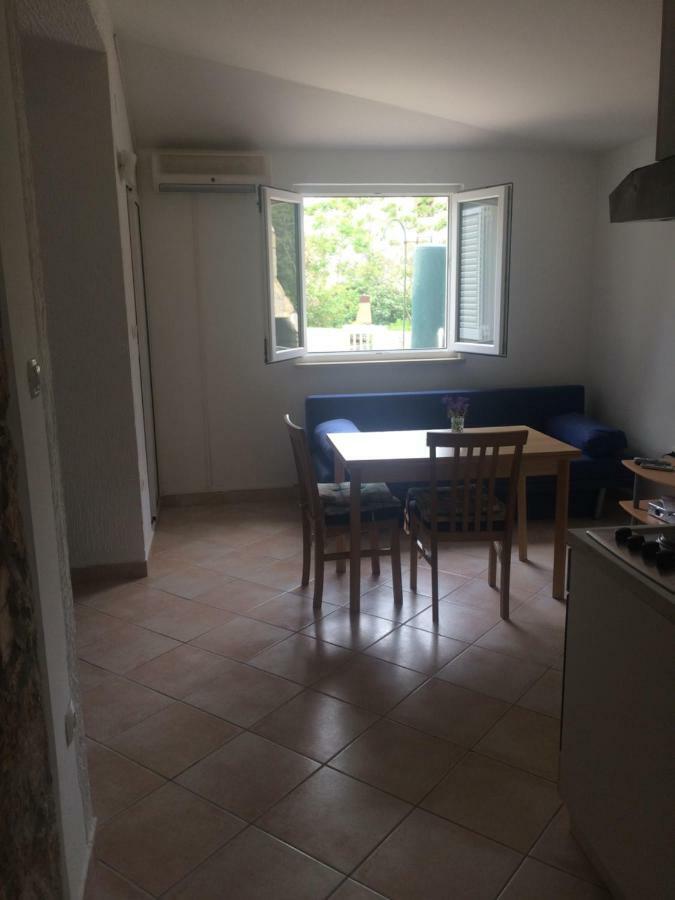 Apartment Studio Bosko Novalja